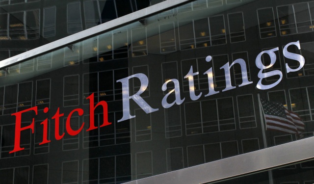 Fitch ухудшило прогноз