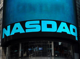 Nasdaq закрывает неделю